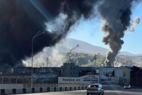 Война, 28 апреля. Туапсе опять в огне: «Над городом стоят огромные черные столбы дыма». Россияне сбивают собственные дроны
